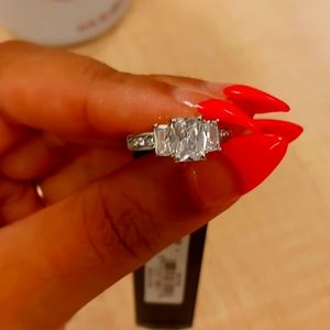 Silver cubic zirconia